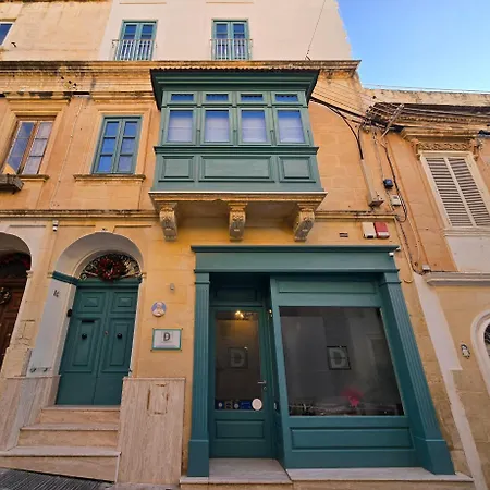 D Townhouse Boutique Suites-2